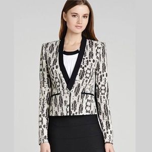 BCBG Fitted blazer, snake skin, ink splatter, work wear, fully lined, off white